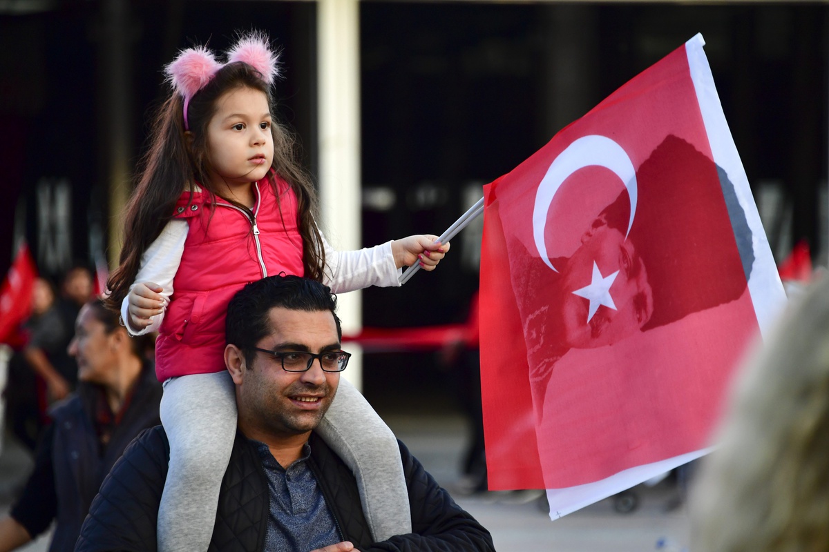 Beylikdüzü\'nde Cumhuriyet\'in 96. Yıldönümü coşku içinde kutlanacak