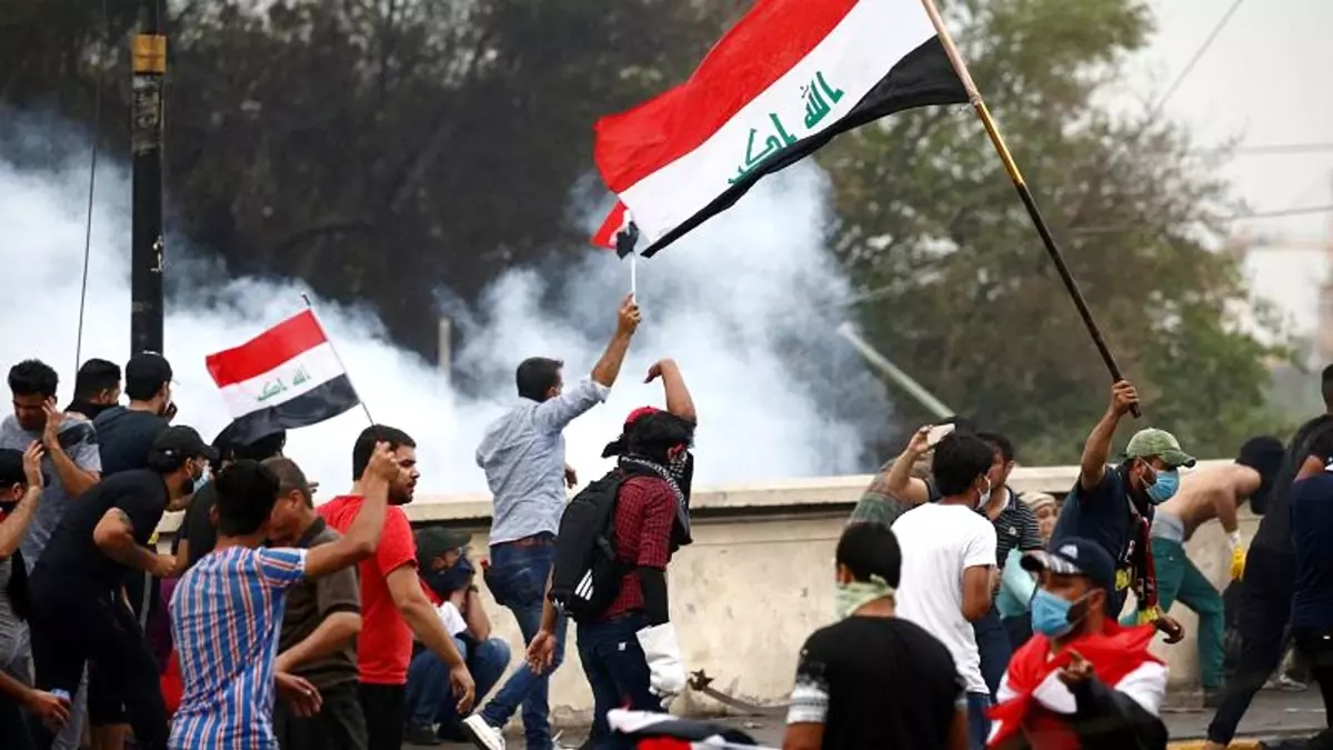 Irak\'ta protestolar 5 gün aradan sonra yeniden alevlendi