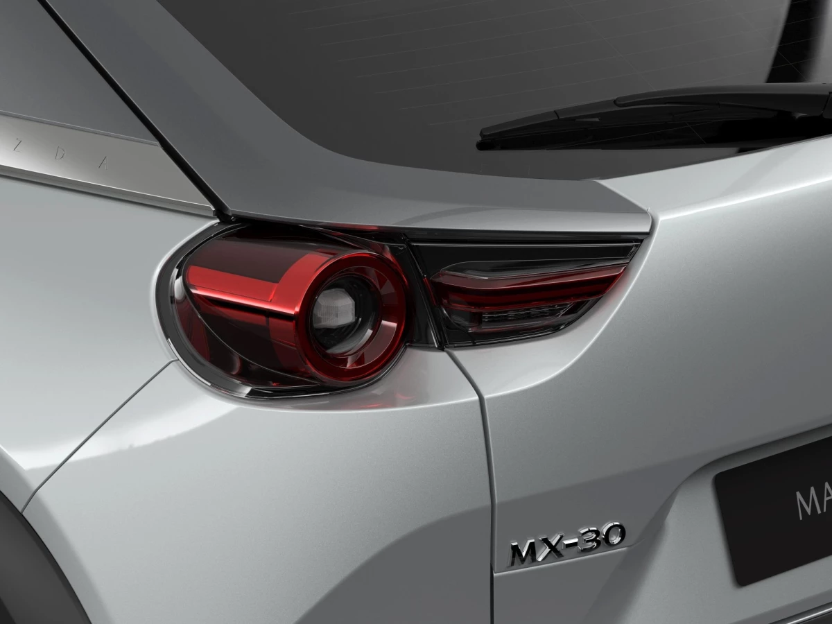 Mazda\'nın ilk elektrikli modeli kapılarını \'Freestyle\' açıyor