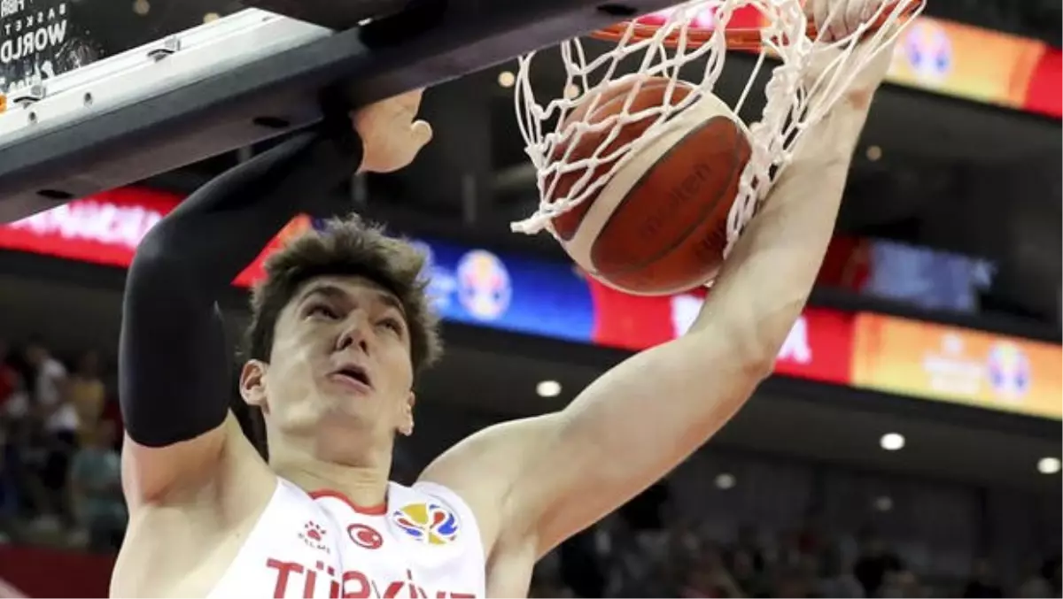 Cedi Osman\'dan tarihi imza! 31 milyon dolara