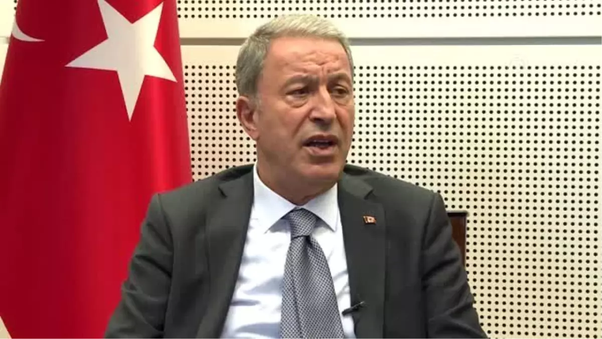 Milli Savunma Bakanı Hulusi Akar (2)