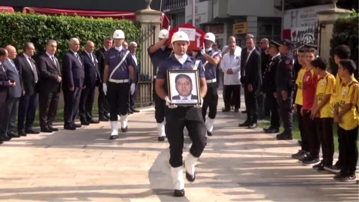 Soylu, hayatını kaybeden emekli Vali Yardımcısı Fuat Ergün için düzenlenen törene katıldı