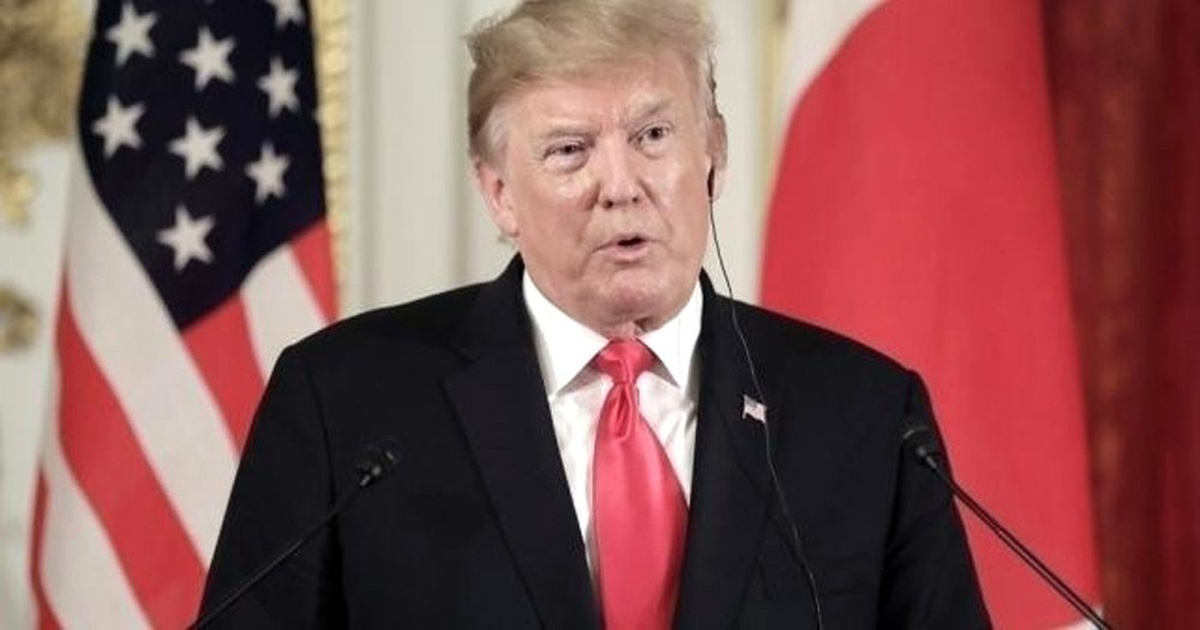 Trump: "Bağdadi intihar yeleğini patlatarak kendisini ve 3 çocuğunu öldürdü"