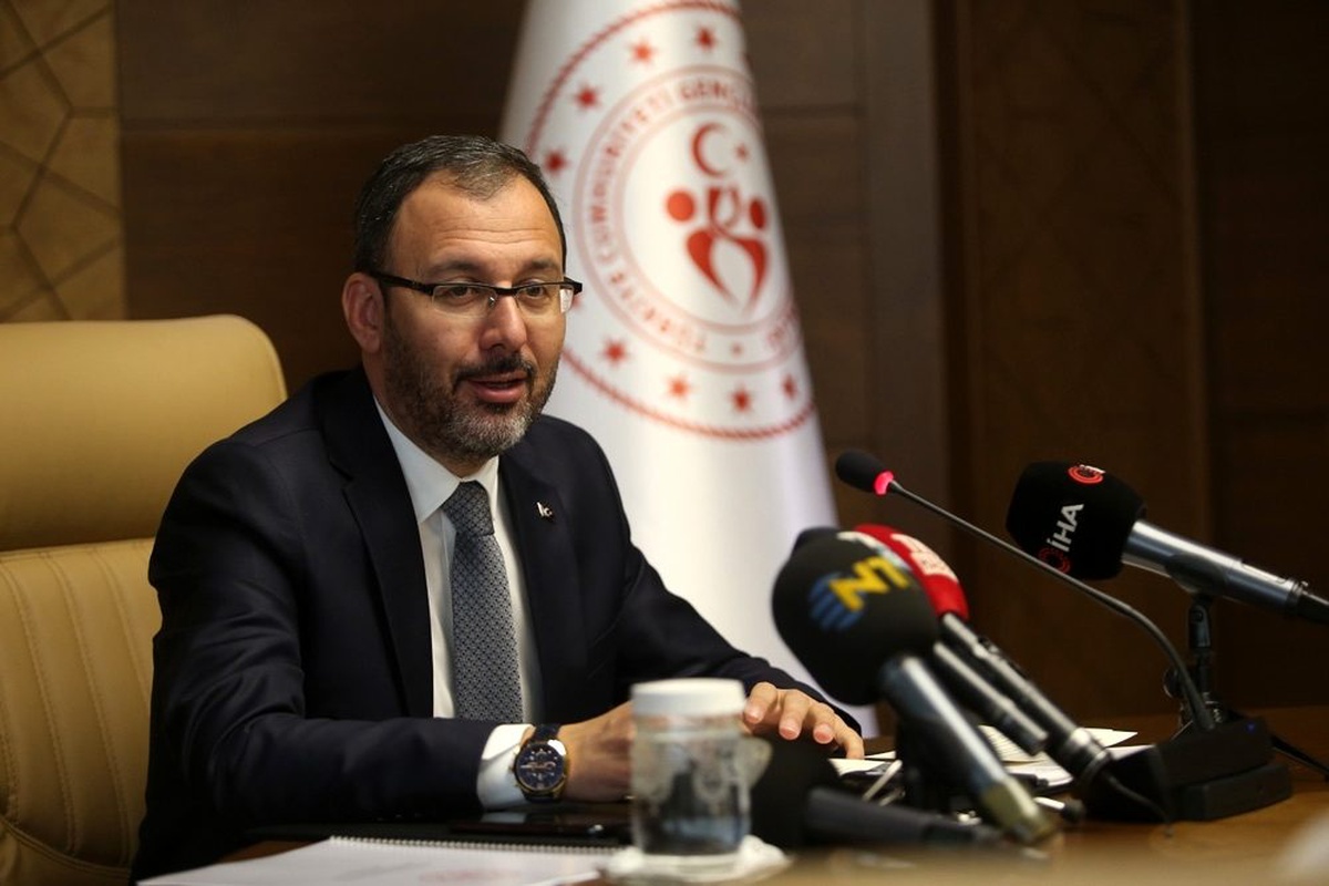 Bakan Kasapoğlu\'ndan 29 Ekim Cumhuriyet bayramı mesajı