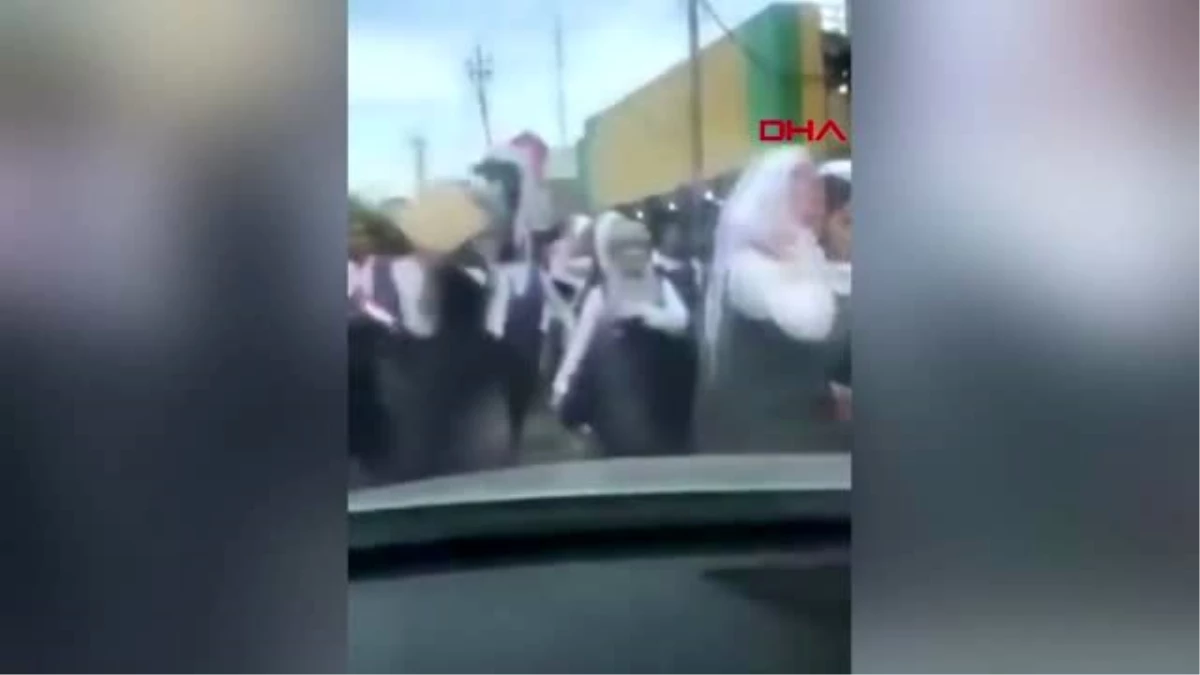 Irak\'ta öğrenciler meydandan çekilmiyor