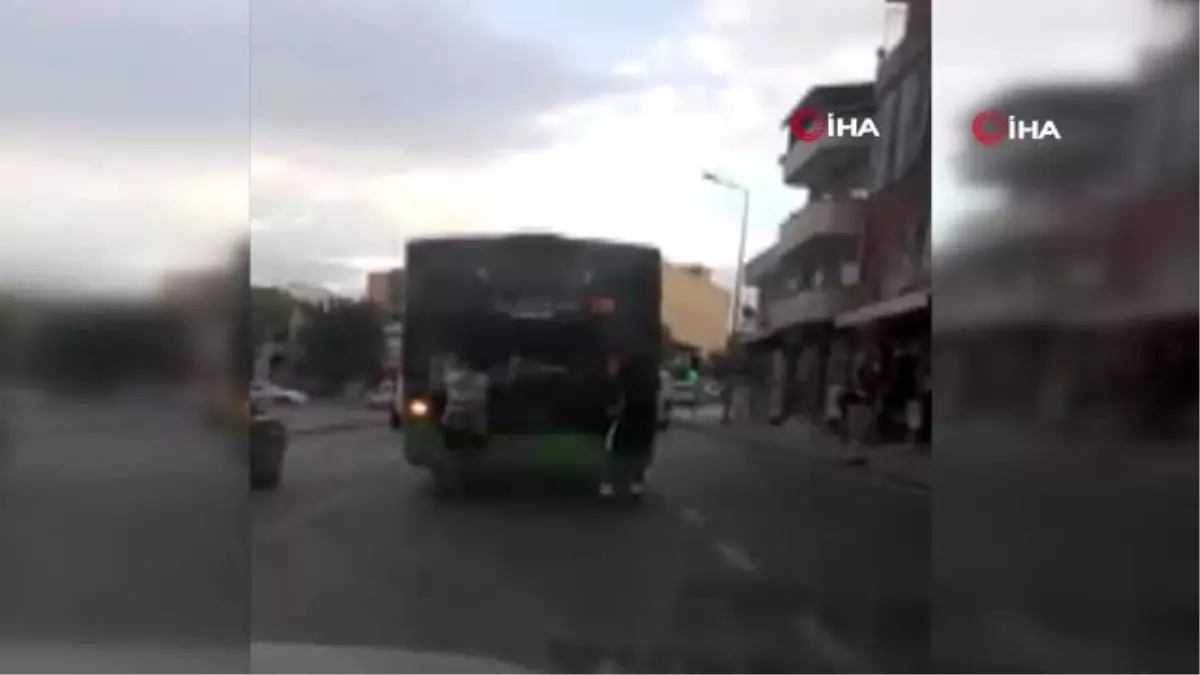 Patenli ve kaykaylı gençler şoförler ve polisleri canından bezdirdi