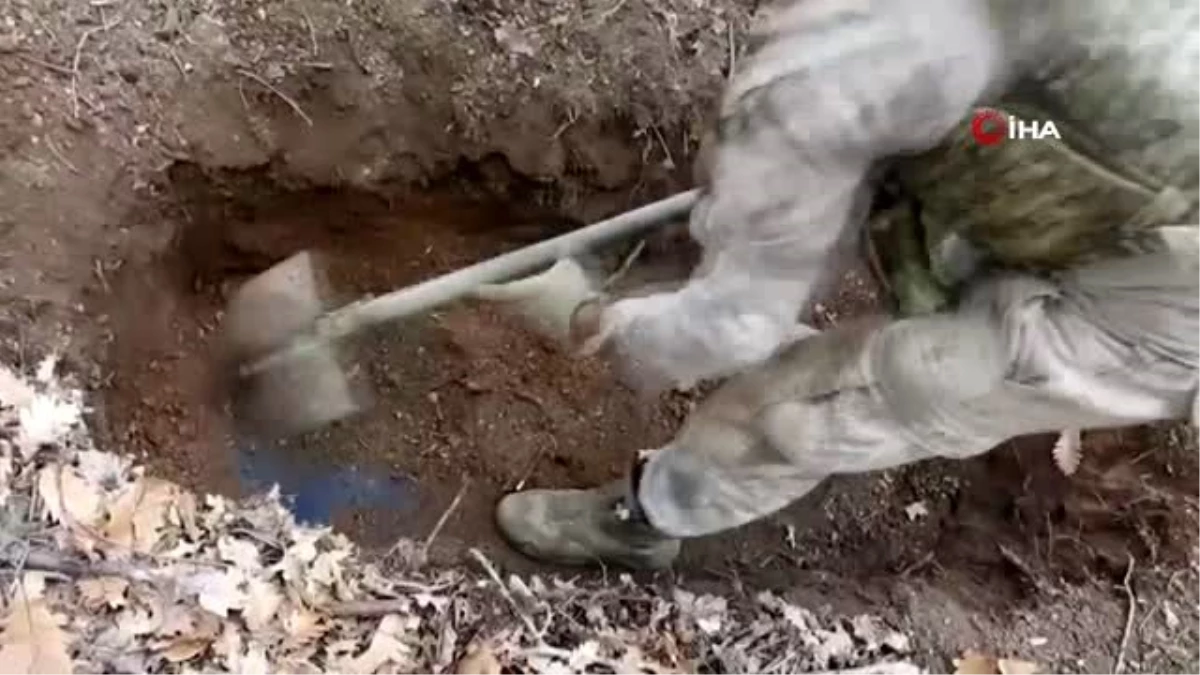 PKK\'nın silah ve yaşam malzemeleri toprak altında bulundu