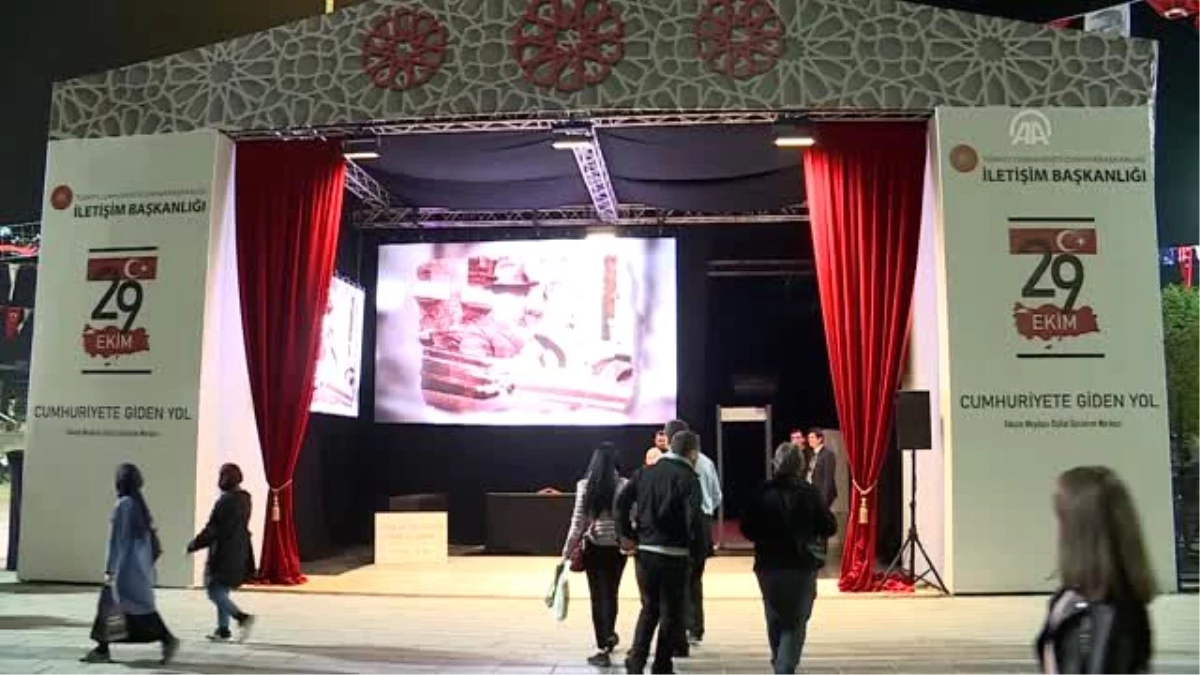 "29 Ekim Cumhuriyete Giden Yol" Dijital Gösterim Merkezi\'ne yoğun ilgi