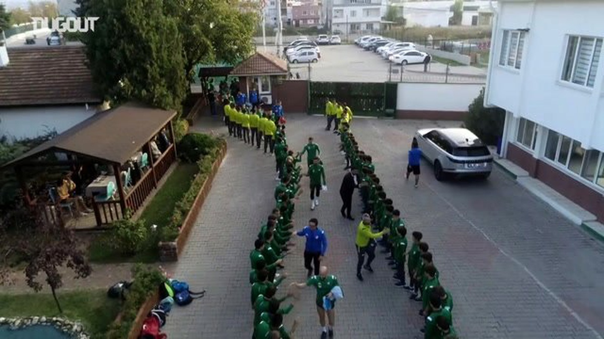 Bursaspor\'dan 29 Ekim Cumhuriyet Bayramı koreografisi