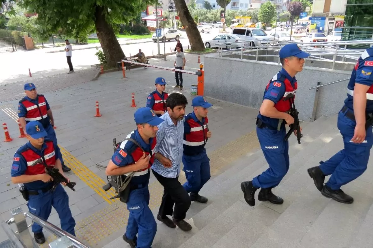 4 kişiyi öldüren cani akıllı çıktı