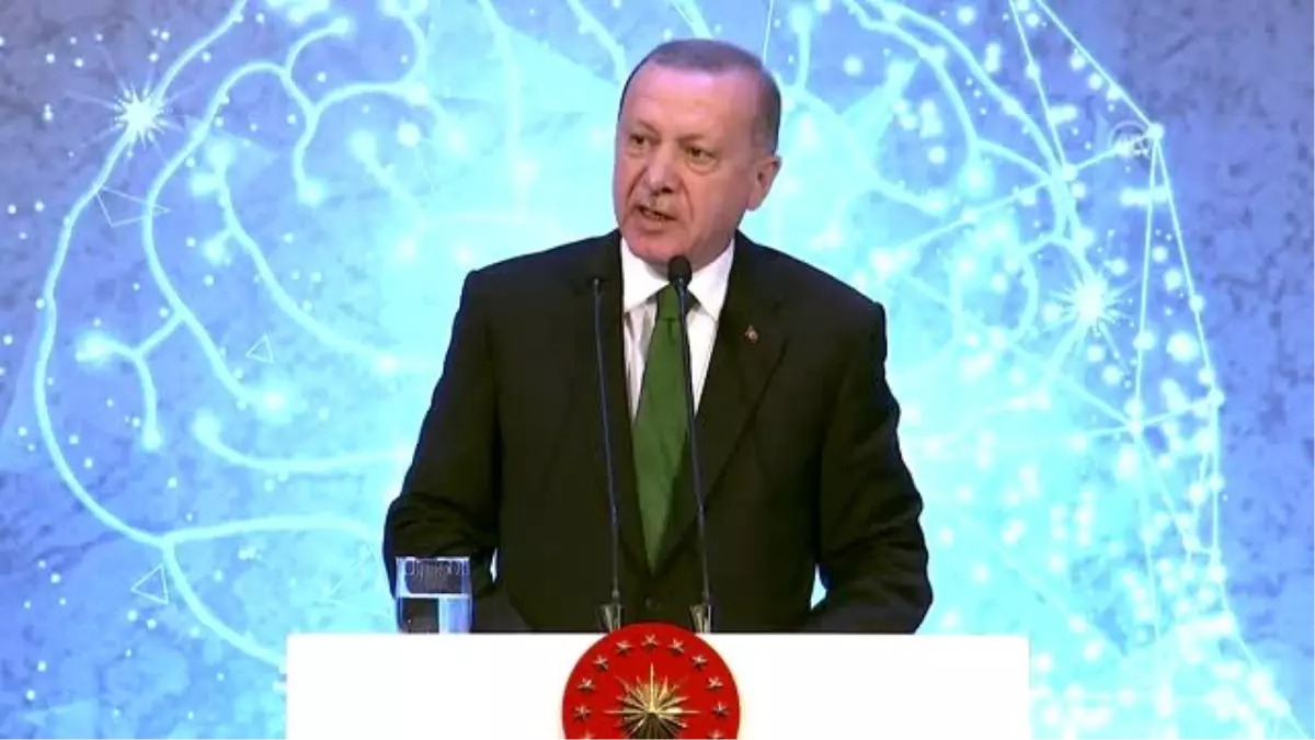 Erdoğan: "Vatandaşlarımızdan bazılarının yabancı menşeli ilaçlara ve aşılara mesafeli yaklaştığını...