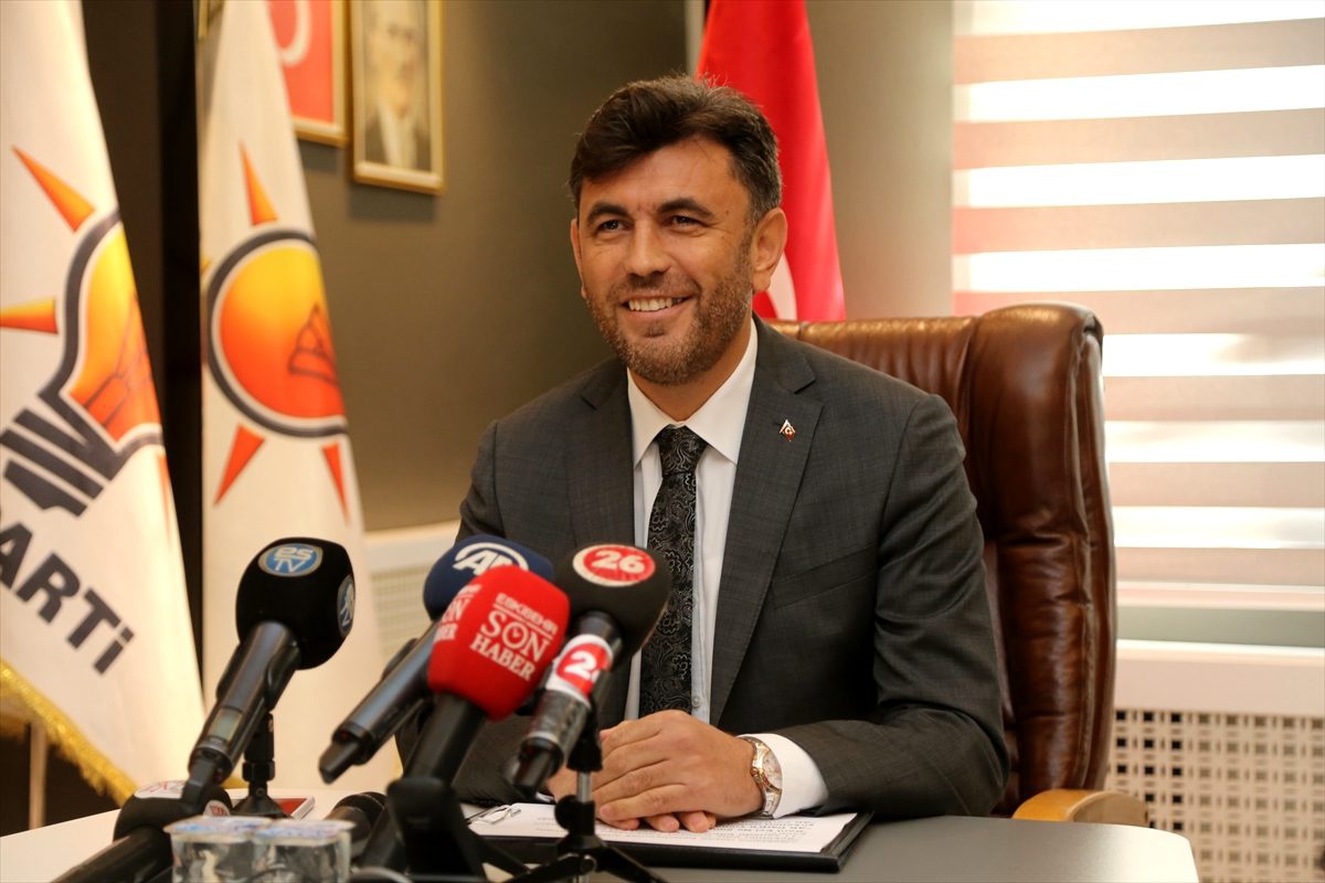 "Eskişehirspor şirketleşmeli ve profesyonel yönetilmeli"