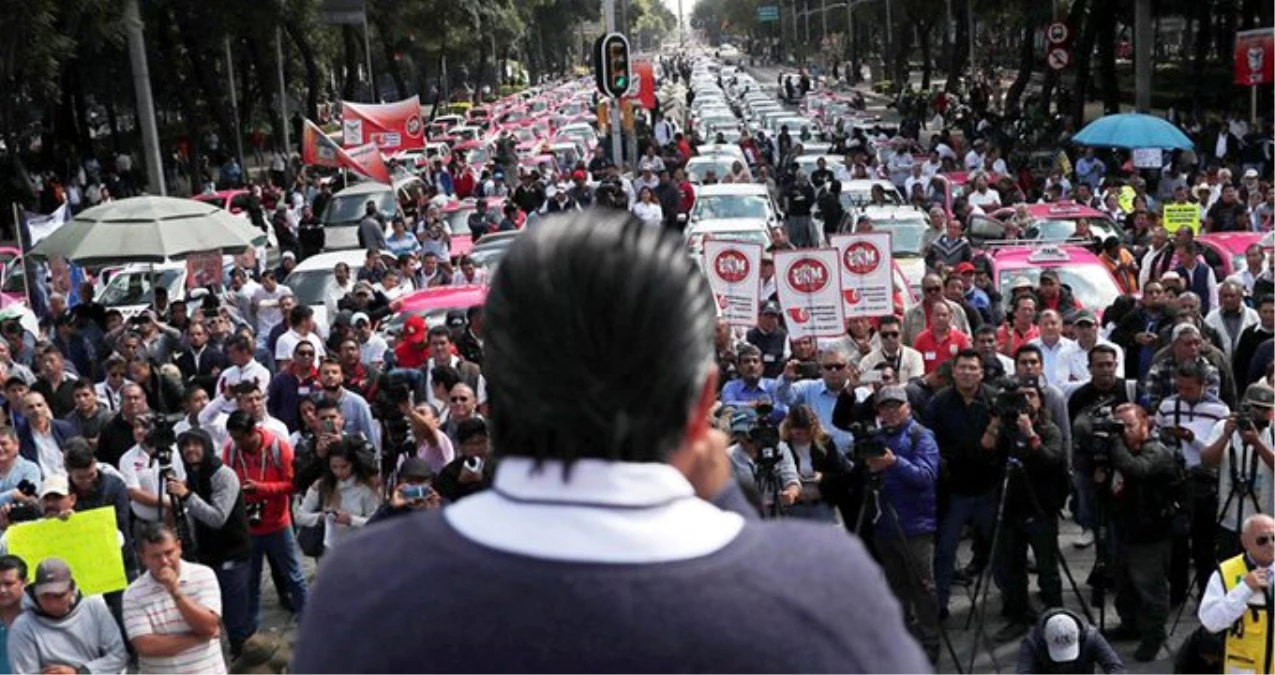 Meksika\'dan Uber adımı: Ulusal Güvenlik Muhafızları, havaalanlarında Uber nöbeti tutacak