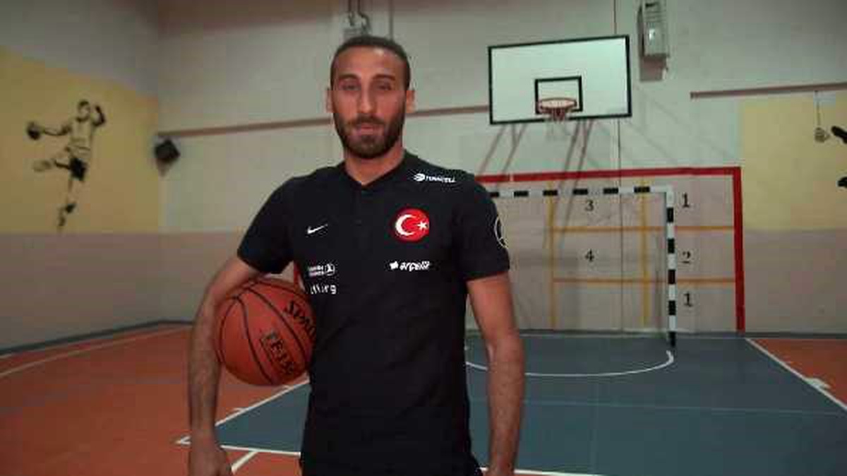 Cenk Tosun: Futbolcu olduğumu EURO 2016\'da anladım