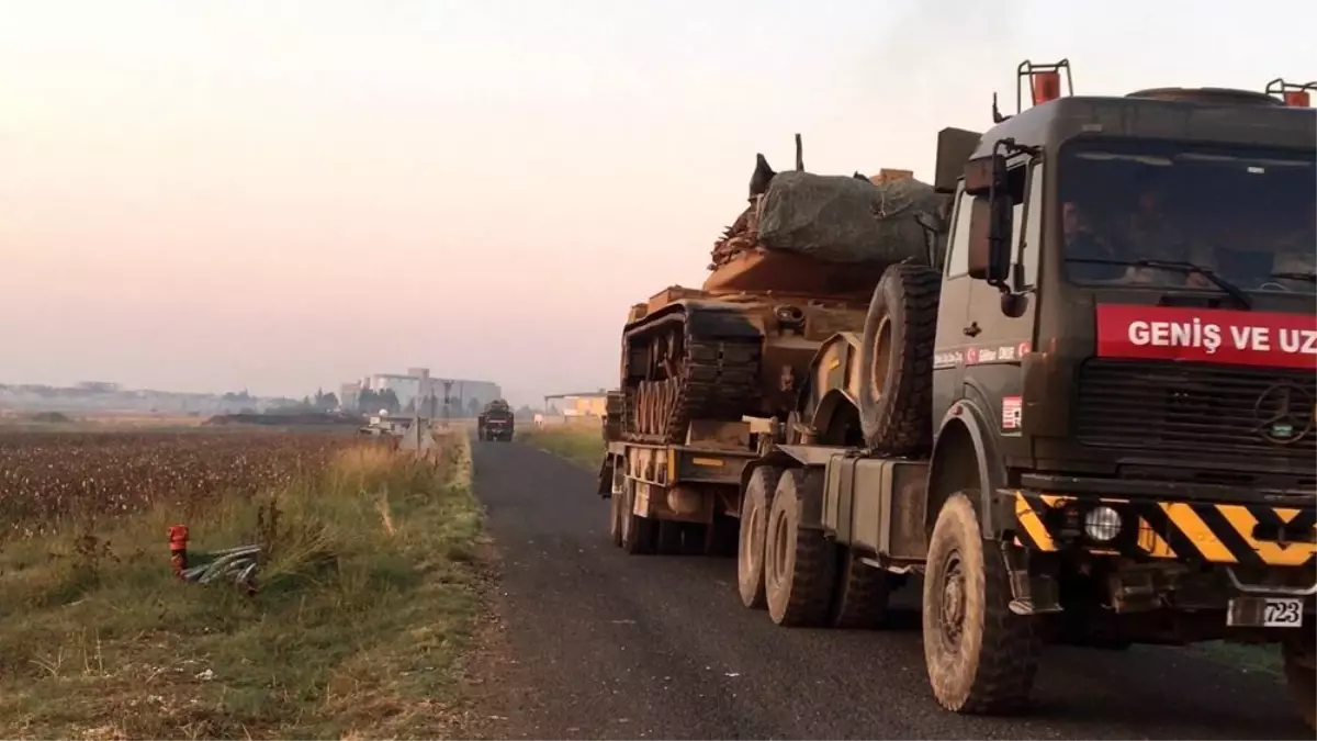 Devriye öncesi sınır hattına tank sevkiyatı