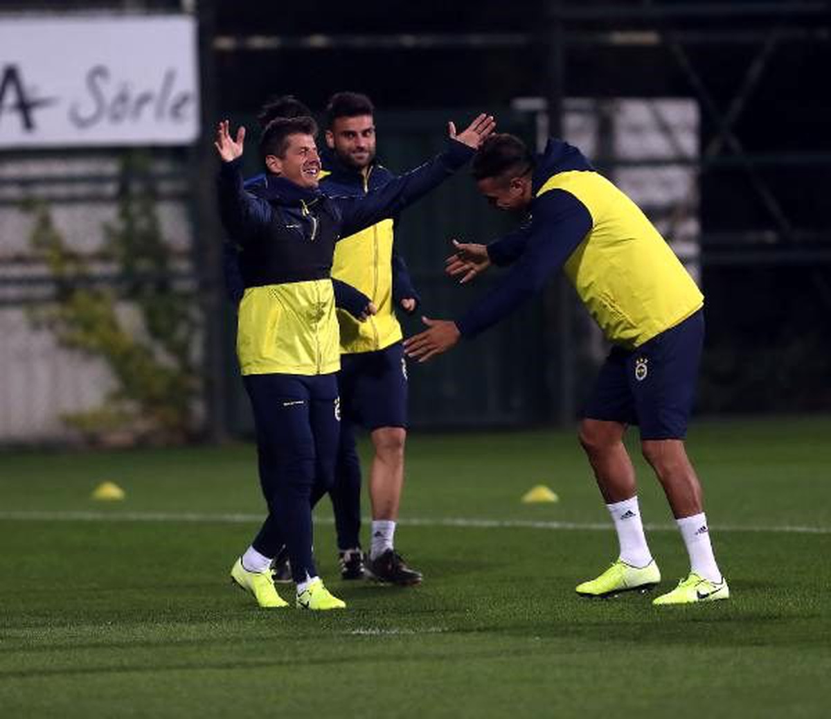 Fenerbahçe, Kayserispor maçı hazırlıklarına başladı