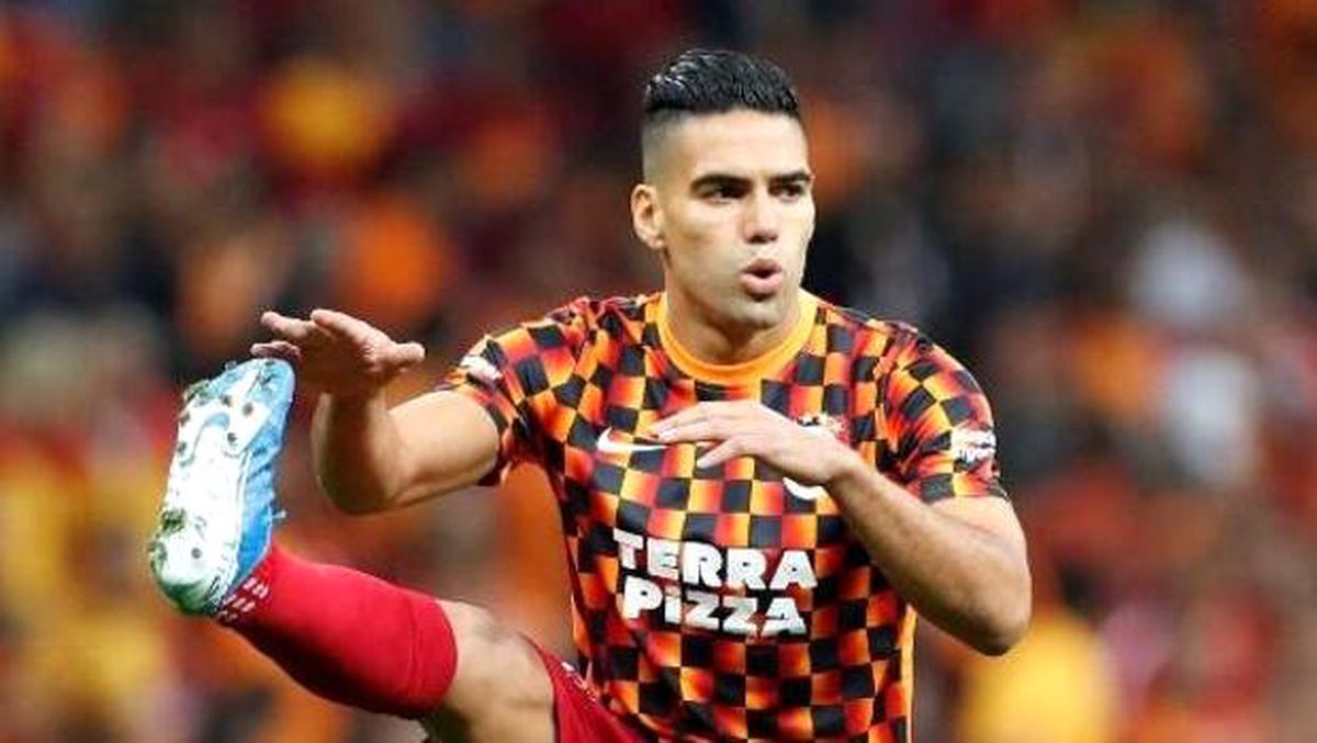 Galatasaray\'da son dakika! Falcao...