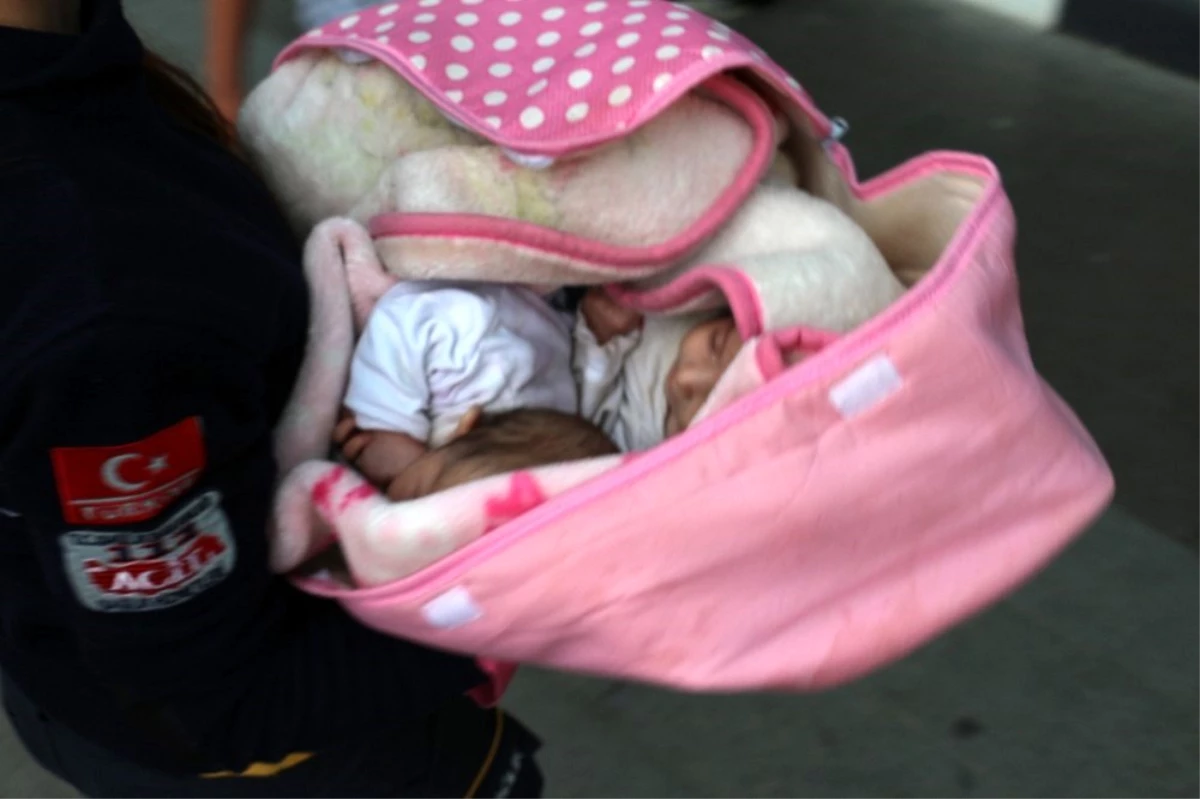 Konya\'da sokağa bırakılmış 3 kardeş bebek bulundu