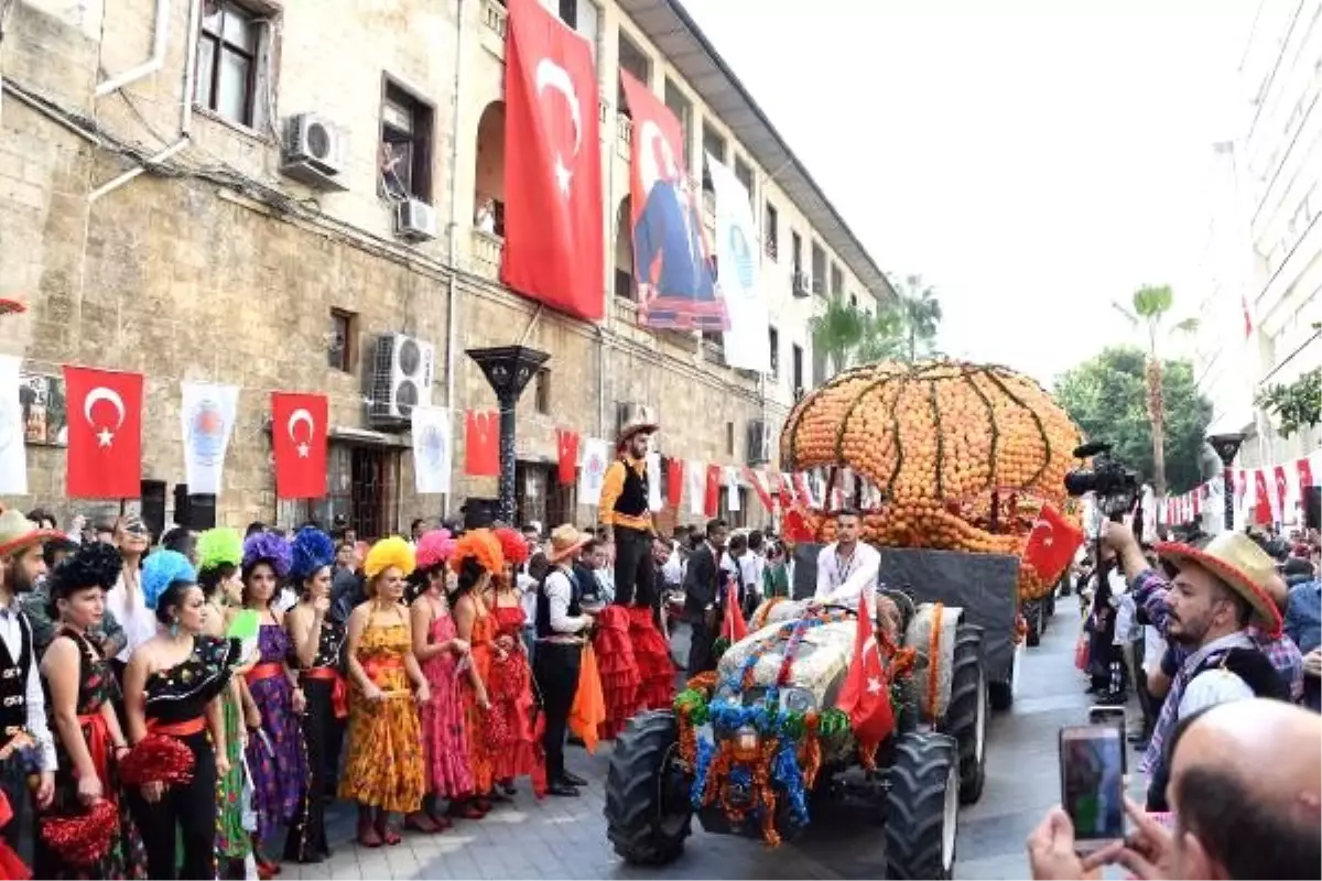 Mersin Narenciye Festivali\'nde ilk gün coşkusu