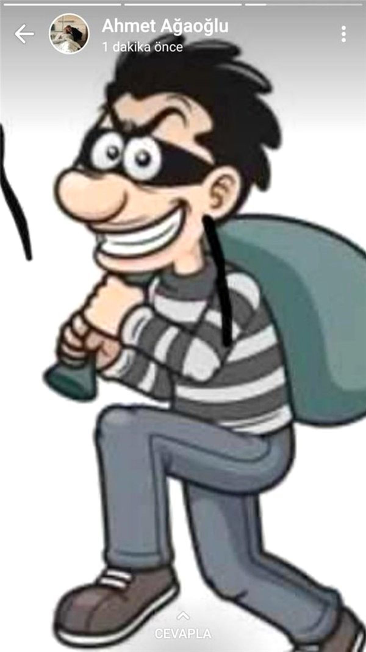 Ahmet Ağaoğlu\'ndan olay yaratacak paylaşım!