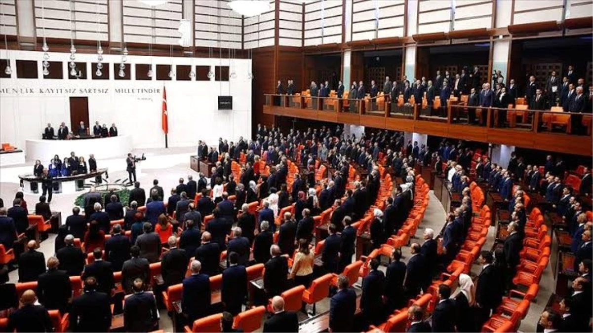 AK Partili vekilin istifası sonrası Meclis'te sandalye dağılımı değişti