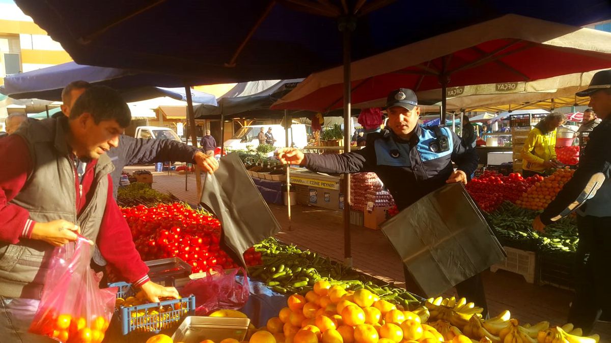 Çöplerini toplamayan esnafa ceza kapıda…