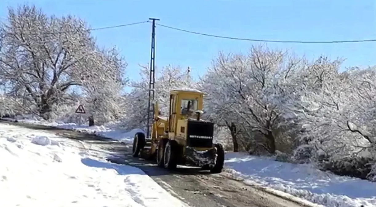 Erzincan\'da 6 köy yolu ulaşıma kapandı