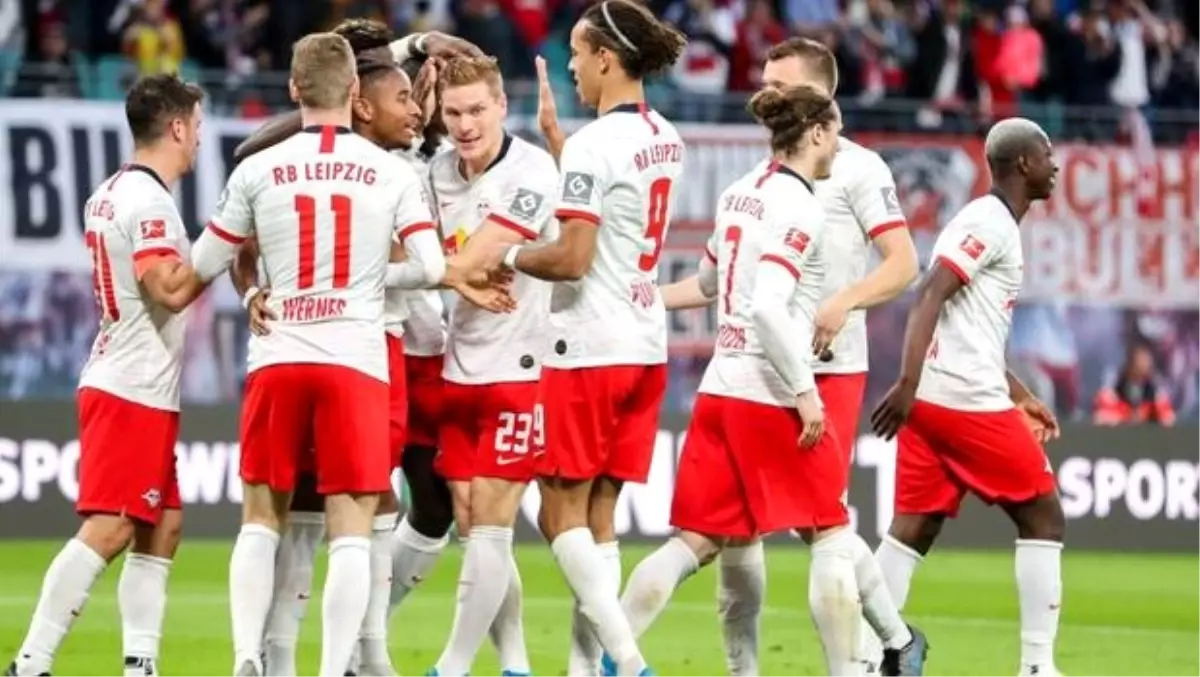 Leipzig, Mainz\'ı darmadağın etti: 8-0