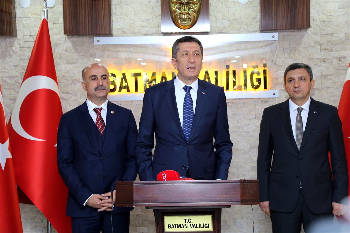 Milli Eğitim Bakanı Ziya Selçuk Batman\'da