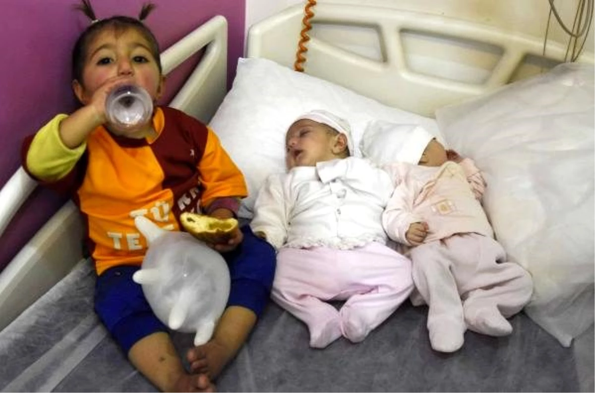 Terk edilen ikiz bebekler ile 2 yaşındaki kız, devlet korumasına alındı