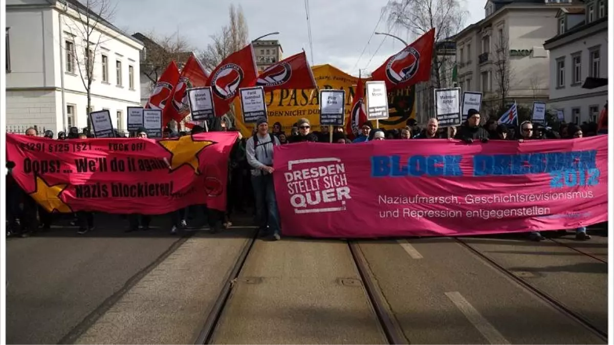 Almanya\'nın doğusundaki Dresden kentinde \'Nazi olağanüstü hali\'