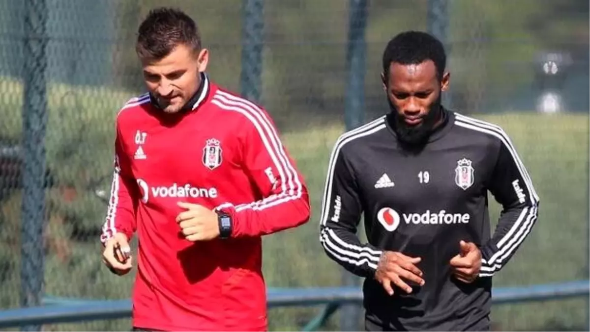 Beşiktaş, Braga hazırlıklarına başladı! N\'Koudou takımdan ayrı çalıştı...