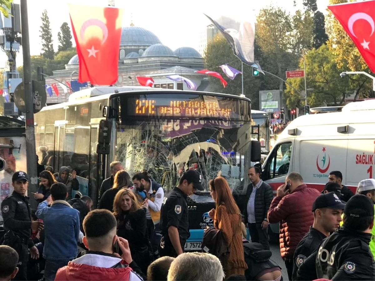 Beşiktaş\'ta otobüs durağa daldı: 9 yaralı