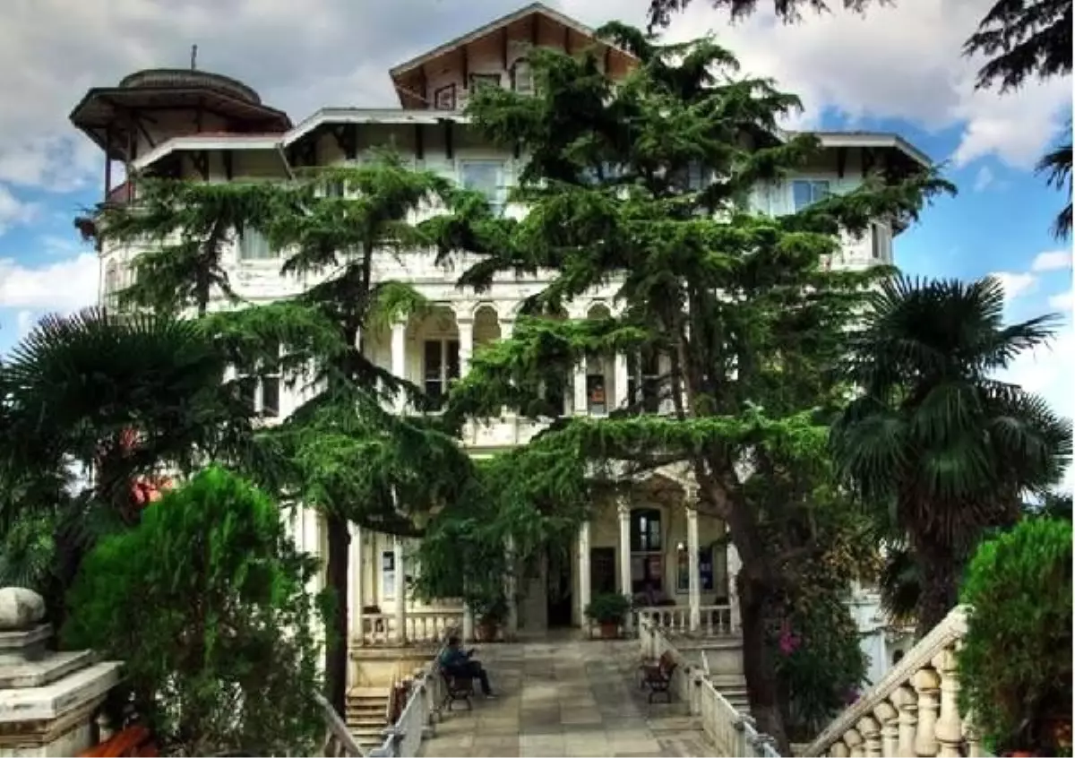 Büyükada\'ki 150 yıllık köşk restore edilecek