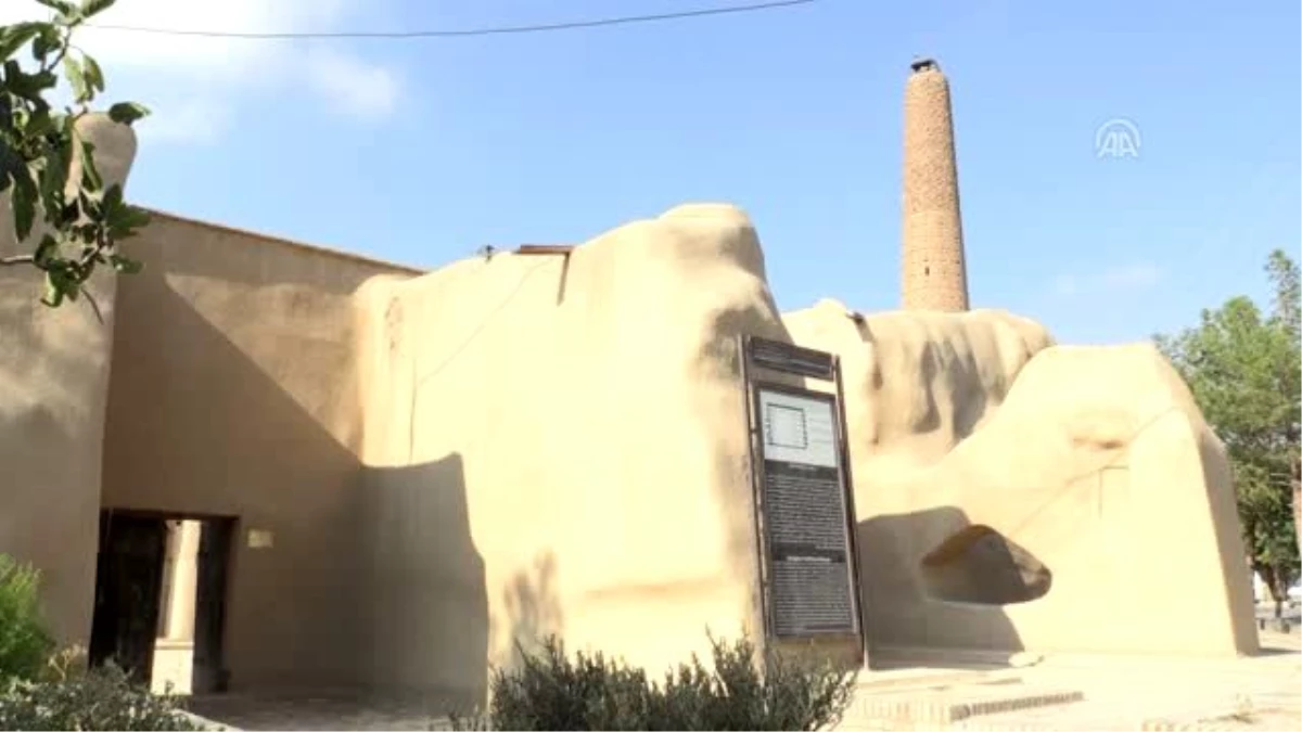 İran\'ın Simnan eyaletindeki Selçuklu minareleri tarihi günümüze taşıyor (1)