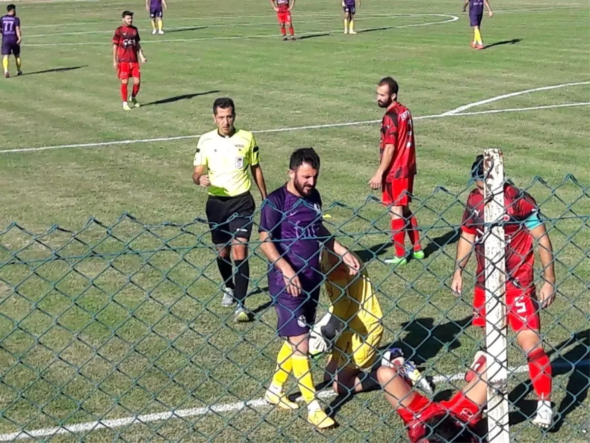 Isparta\'daki yerel derbiyi Emrespor kazandı: 0 - 1