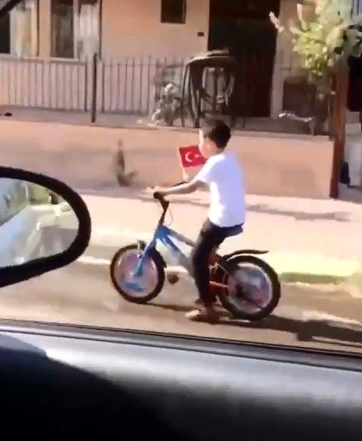 Koca yürekli çocuk
