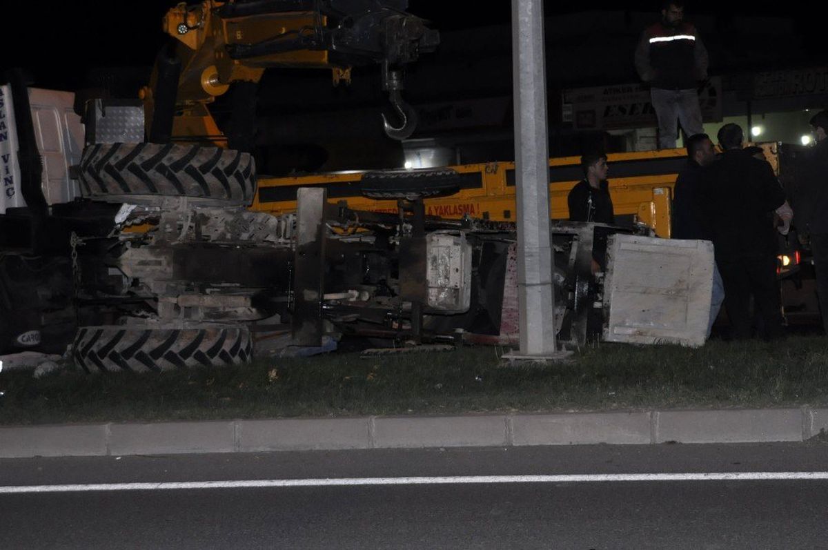 Nizip\'te trafik kazası: 5 yaralı