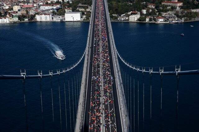 son-dakika-41-istanbul-maratonu-nu-erkeklerde-12577686_4704_m.jpg