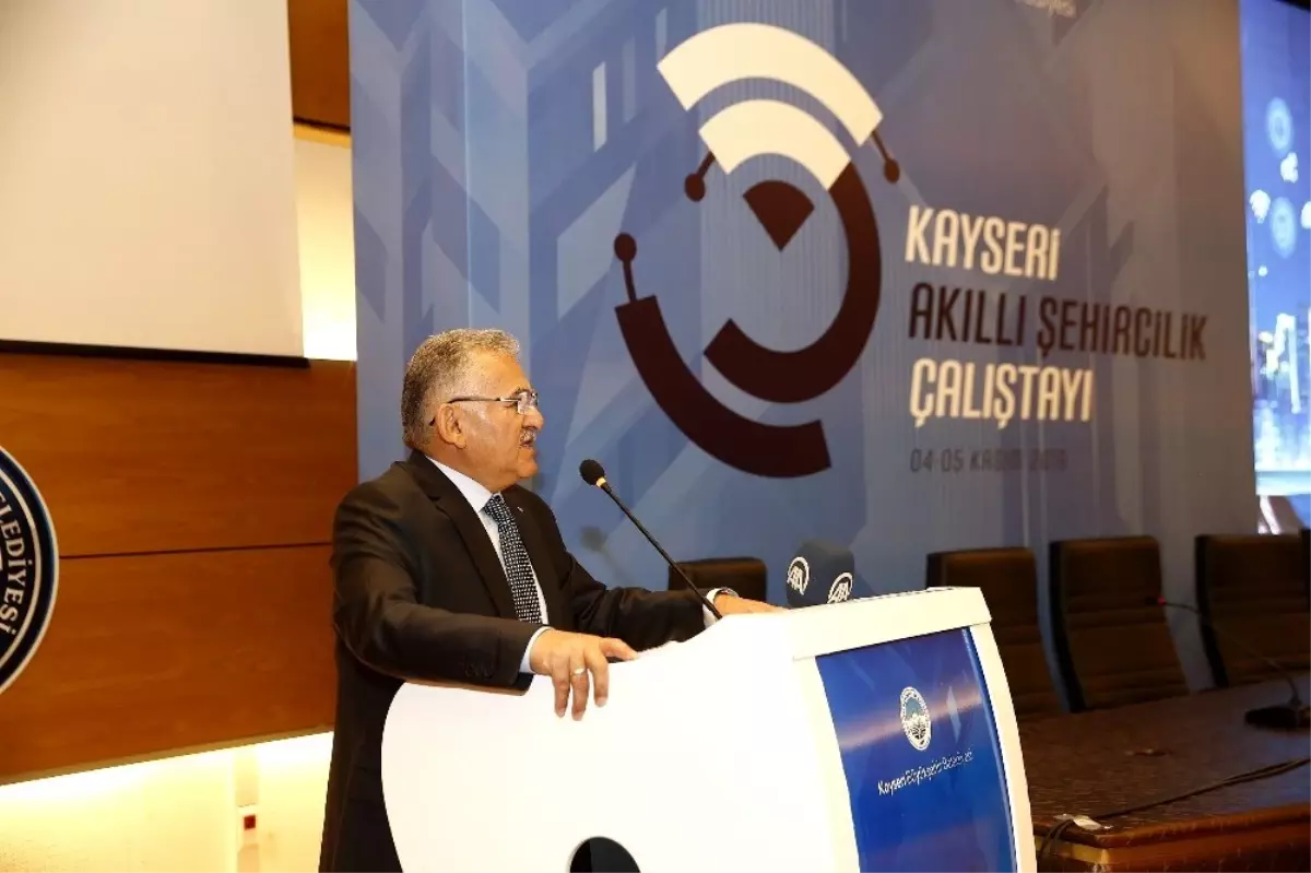 Başkan Büyükkılıç: "Akıllı şehircilik, ortak akılla şehri geleceğe taşımaktır"