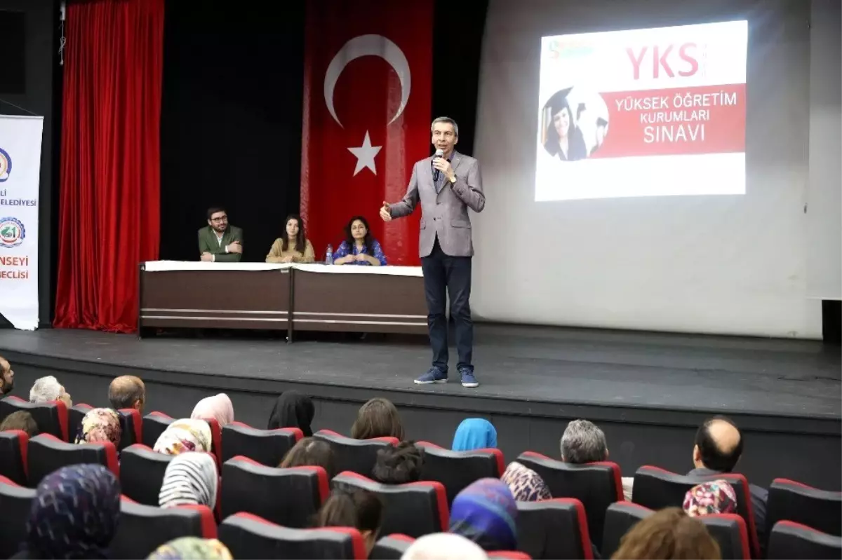 Büyükşehir\'den velilere \'Eğitim için El Ele\' semineri