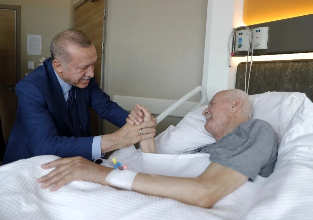 Cumhurbaşkanı Erdoğan, Şevket Kazan\'ı ziyaret etti