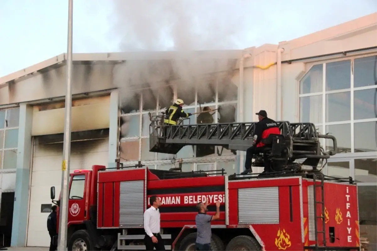 Depo yangınında tüm tarım ilaçları kullanılamaz hale geldi