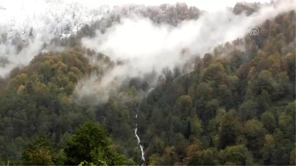 Doğa harikası Borçka Karagöl "beyaz gelinliği"ni giydi