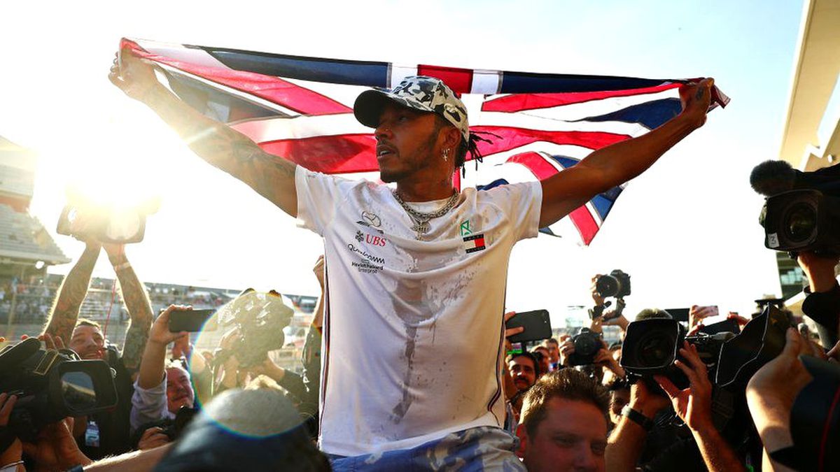 Formula 1: Lewis Hamilton ABD Grand Prix\'sinde 6. kez şampiyonluğa ulaştı