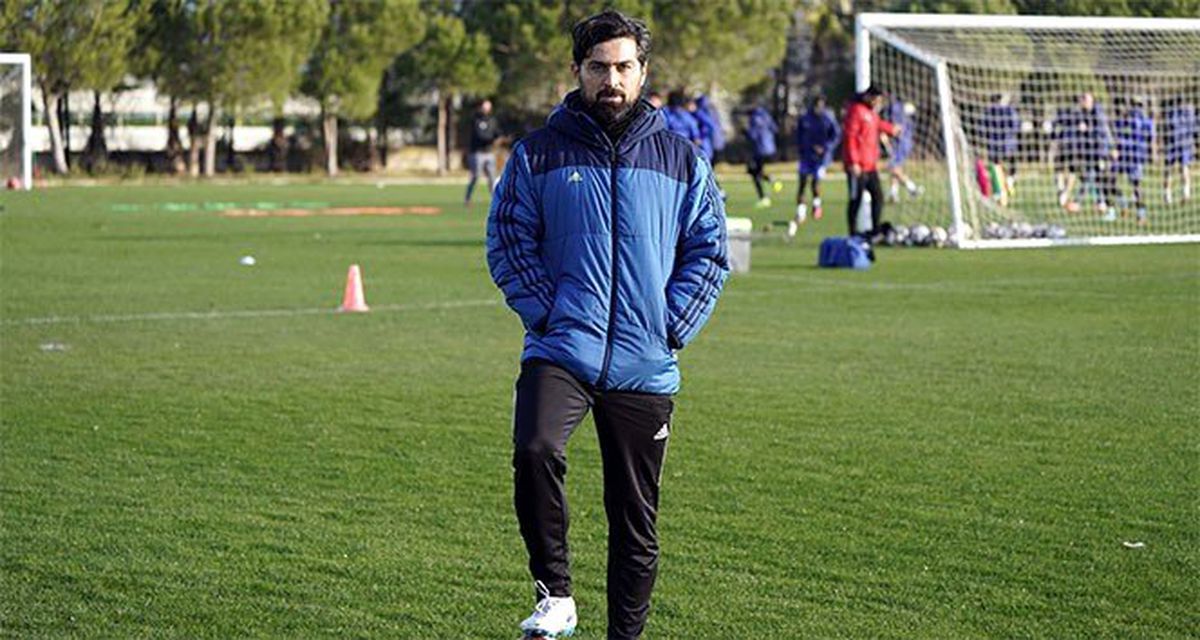 Göztepe\'nin yeni teknik direktörü İlhan Palut