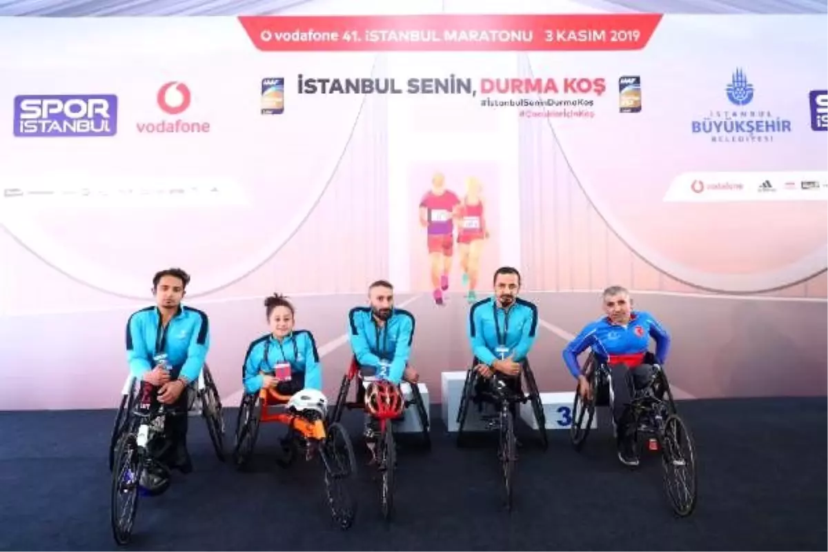 İstanbul Maratonu\'nda Bağcılar\'ın engelli sporcuları ilk 3\'te yer aldı