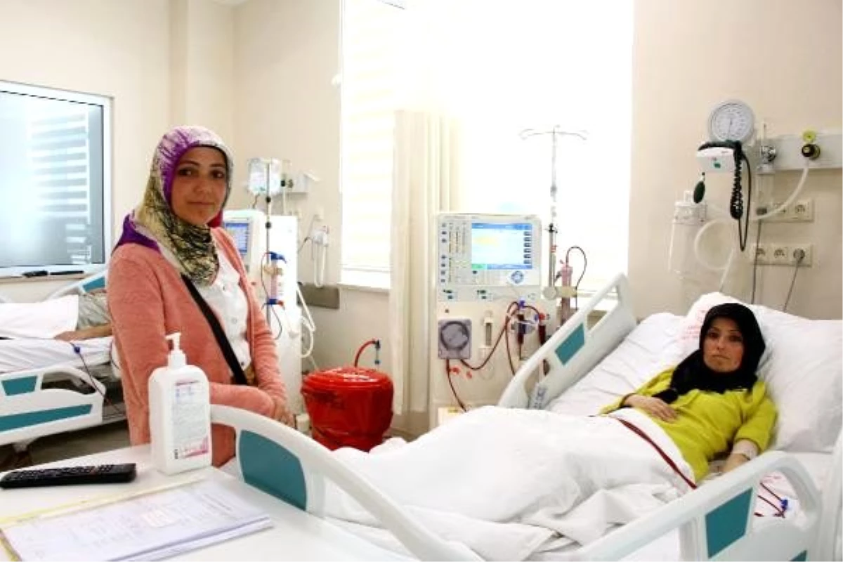 20 yıllık diyaliz hastası Arife, böbrek nakli bekliyor