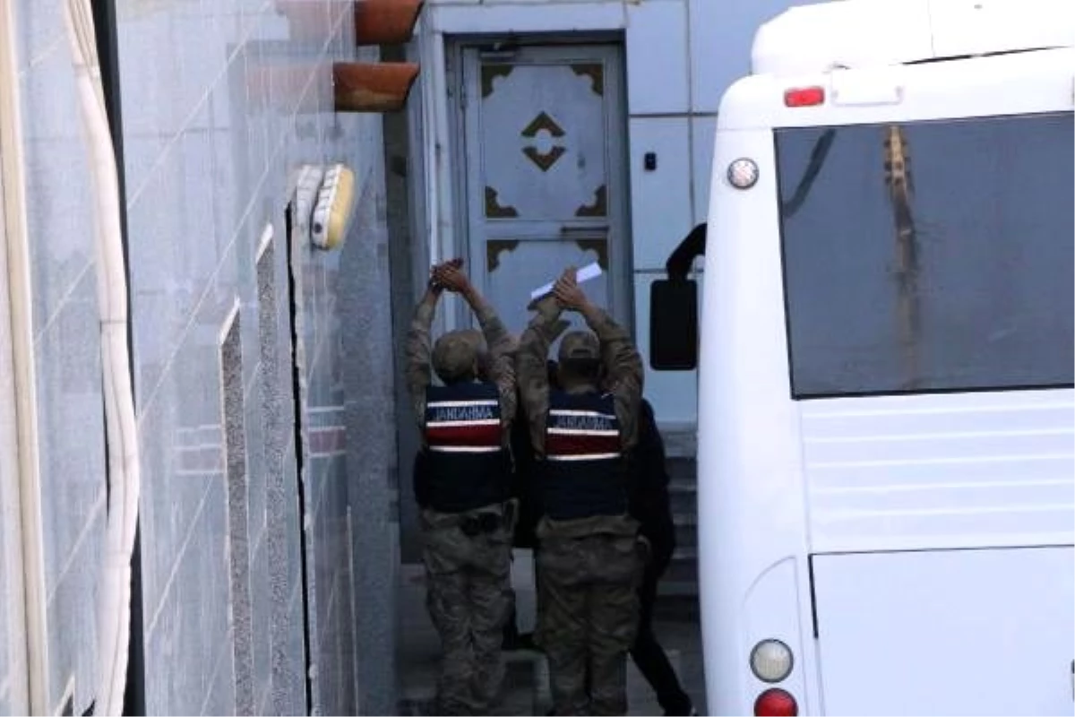 Adıyaman\'da PKK operasyonu: 5 gözaltı (2)