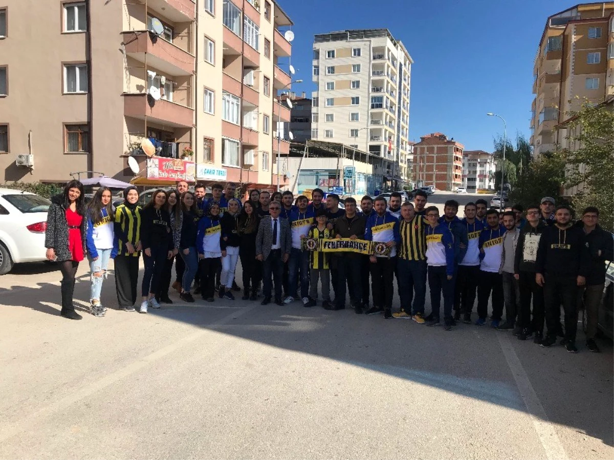 Bilecik\'teki Fenerbahçelilerden kaynaşma kahvaltısı